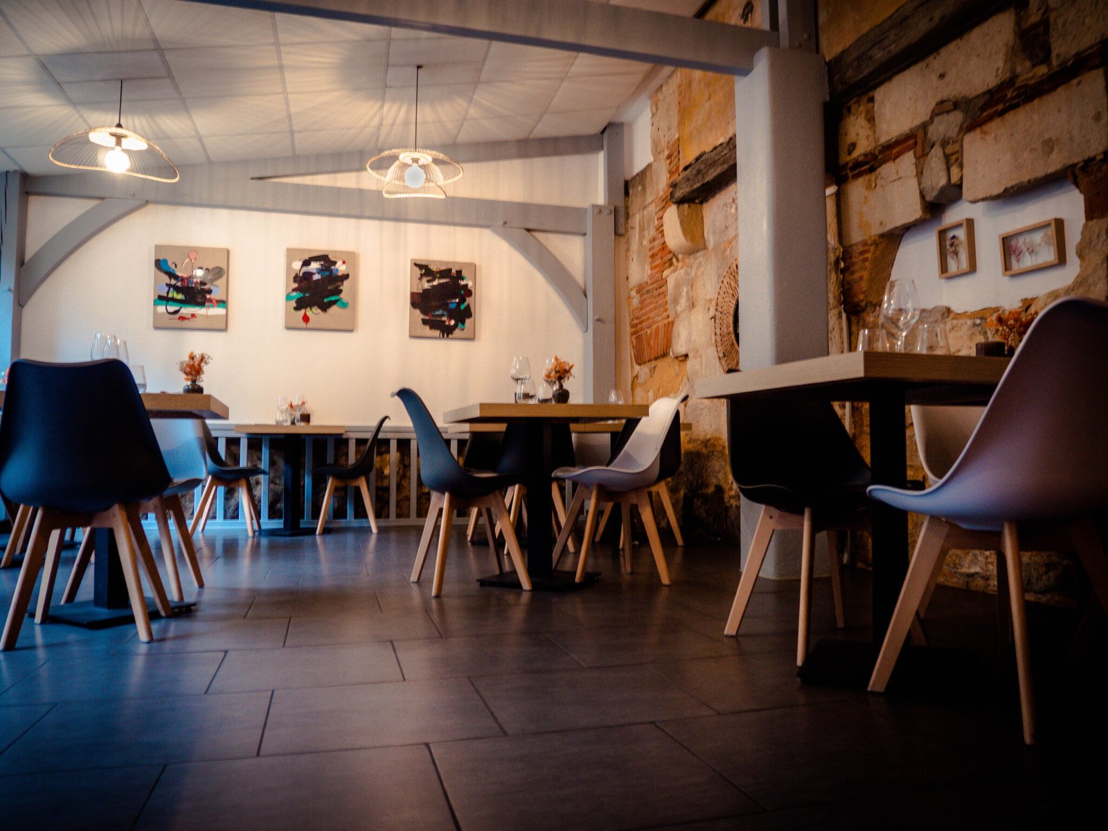 Salle du restaurant Sous les Tilleuls à Périgueux.